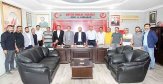BBP'liler İzmir İl Başkanlığı'nda buluştu