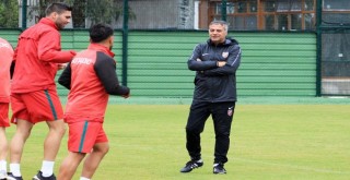 Tolungüç: Biz rakiplerimizle eşit şartlarda değiliz