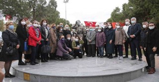 Sağlık emekçilerine saygı anıtı açıldı