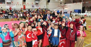 Çiğli’de çocuklar için eğlence dolu bayram şenliği