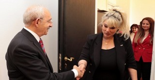 Karşıyaka CHP Kadın Kolları Başkanı da istifa etti