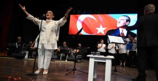 Torbalı’da Belkıs Akkale coşkusu