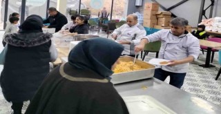 Karşıyaka Belediyesi’nden iki afet kentine aşevi