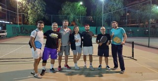 İzmir Pickleball Ligi’nde çiftler şampiyonu belli oldu