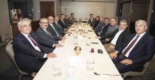 Karşıyaka Cumhuriyet Başsavcısı Ali Rıza San’a veda yemeği düzenlendi