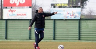 Karşıyaka Güracar ile çıkışa geçti