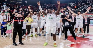 Pınar Karşıyaka erteleme maçında Gaziantep'i konuk ediyor