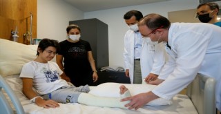 Karşıyakalı 15 yaşındaki serebral palsi hastasının yürüme sevinci