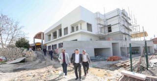 Bayraklı’nın yeni kültür merkezinde sona gelindi