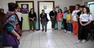 Konaklı kadınlara önce eğitim sonra kanser taraması