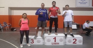 Bostanlısporlu Aytaç, Kick Boks’ta Ege Bölge 3.’sü