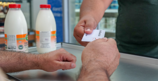 Karşıyaka’da iyilik yayılıyor