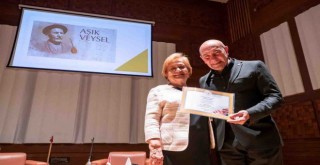 Vefatının 50. yılında Aşık Veysel dizelerle anıldı