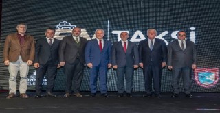 EnTaksi İzmir’le dijital taksi dönemi