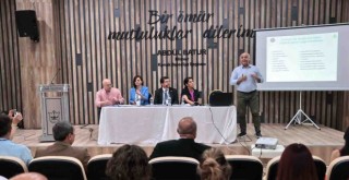 Konak’ta çevre zirvesi