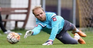 Karşıyaka'ya tecrübeli kaleci