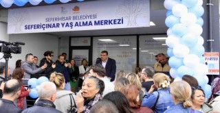 Seferihisar'da ''Yaş Alma Merkezi'' hizmete açıldı