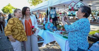 Karşıyaka’da Anneler Günü El Emeği Pazarı açıldı