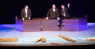 Karşıyaka Belediye Tiyatrosu, 3 yeni oyun sahneleyecek