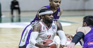 Bornova Belediyesi Karşıyaka evinde galip