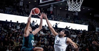 Pınar Karşıyaka, Tofaş'ı ağırlıyor