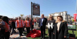 Narlıdere Toprak Dede'nin adını yaşatıyor