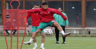 Karşıyaka kazanırsa Play-Off yarışında yeniden umutlanacak