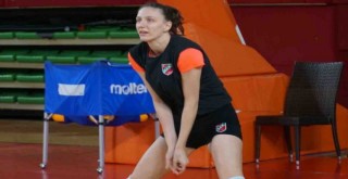 Karşıyaka filede Mihalıççıkspor'u konuk ediyor