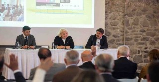 İzmir Vakfı tanıtım seferberliği ilan etti