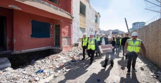 Başkan Soyer Örnekköy Kentsel Dönüşüm Alanı’nda beşinci etap çalışmalarını inceledi