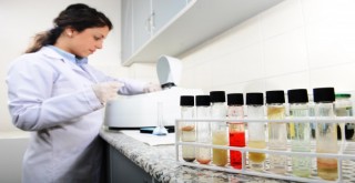 Egeli bilim insanlarından ''Milli ve Yerli İlaç'' geliştirmede önemli işbirliği