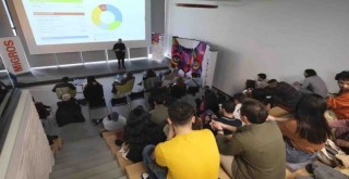 İzmir Uluslararası Kısa Film Festivali’ne yoğun ilgi