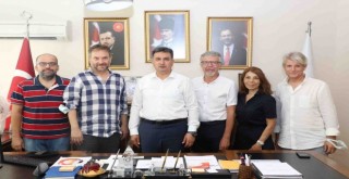 TSYD İzmir Şubesi’nden Gençlik ve Spor İl Müdürü Murat Eskici’ye ziyaret