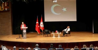 Karşıyaka’da Cumhuriyet, Kadın, Edebiyat konuşuldu