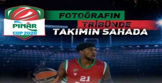 100 taraftarın görseli salonda yer alacak...