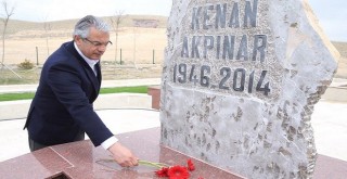 Başkan Akpınar, babasını 5. yokluk yılında andı...