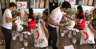 Kızılay Karşıyaka'dan ihtiyaç sahiplerine kıyma-kavurma...
