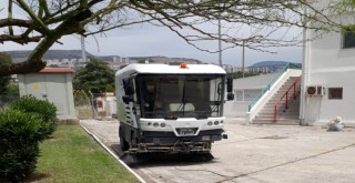 Çiğli Belediyesi, Selçuk Yaşar Tesisleri'ni temizledi