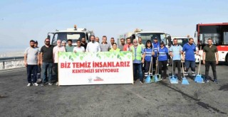 Çiğli’de temizlik seferberliği devam ediyor