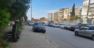 Yaya kaldırımları araç parkı oldu...