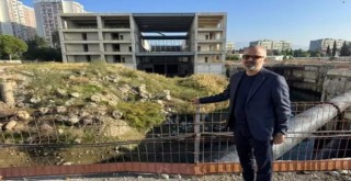 Ak Parti'li Yıldız: Mavişehir Opera Binası kaderine terk edilmiş bir enkaz