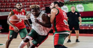 Pınar Karşıyaka sezonu Manisa karşısında açıyor