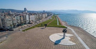 İzmir Valisi Ayyıldız'dan teşekkür