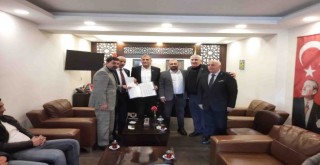 İyi Parti İzmir'e yeni 117 üye