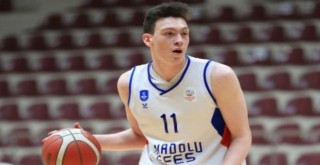 Karşıyaka, Mehmet Efe Demirel transferini açıkladı