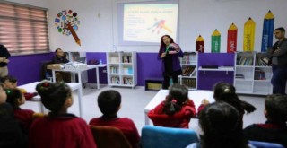 Bayraklı Belediyesi'nden çocuklara ağız ve diş sağlığı dersi