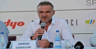 Güracar: Hem genç hem de bonservisiyle oyuncu almak zor