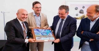 Başkan Soyer’den Brüksel’de uluslararası dayanışmanın önemine vurgu