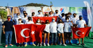 Merve Vatan Dünya 2.’si,  Ozan Türker Dünya 3.’sü