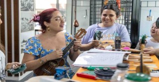 Karşıyaka'da özel bireyler sürdürülebilir müzik ile buluştu